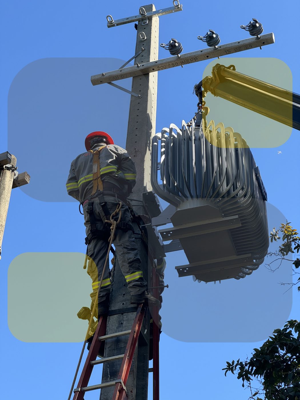 Instalação do transformador no poste